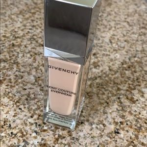 P115 givenchy foundation only used a couple times.
